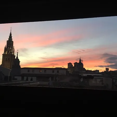 アパート Teatro Rojas